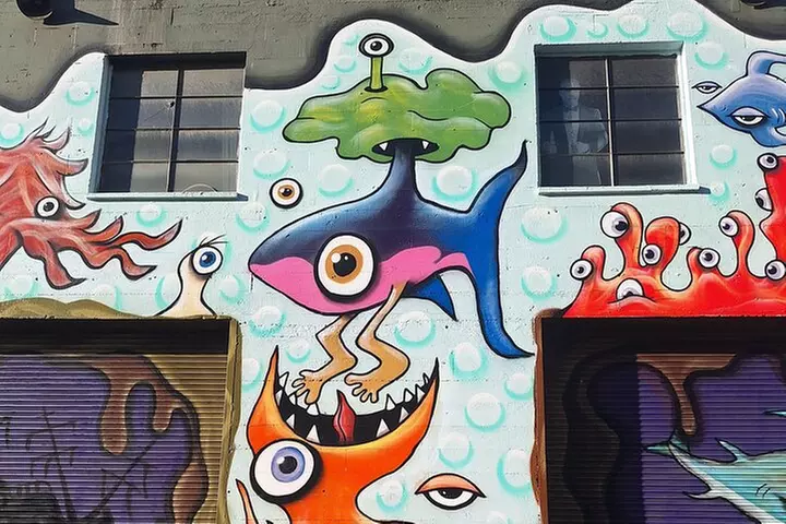 Henry Art Tours-Come See the Fun Side of Seattle Art/Pubs/History