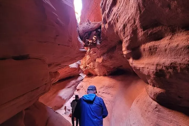Peek-A-Boo Slot Canyon Tour UTV Adventure (Private)