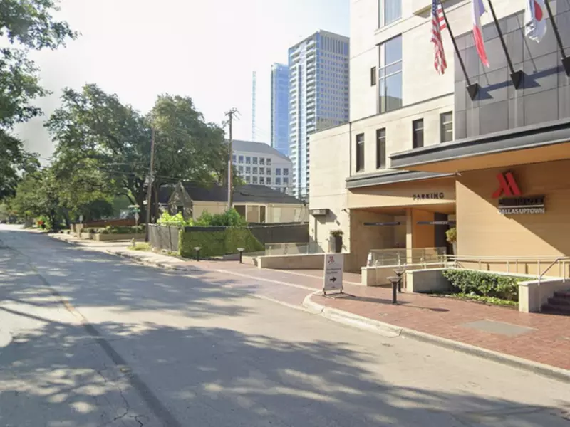 Parking at Marriott Dallas Uptown Garage - Valet