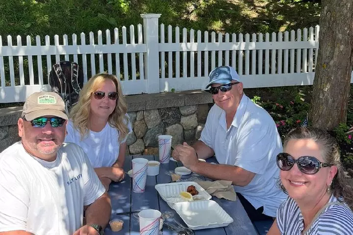Chatham Bites and Sights Walking Guided Food Tasting Tour