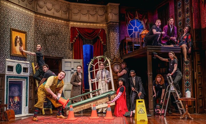 Image 8: The Play That Goes Wrong in London Theatre