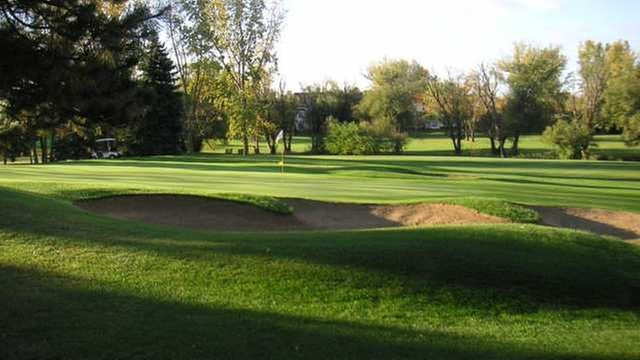 Online Booking - Round of Golf at HeatherRidge Golf Course - 9 Holes