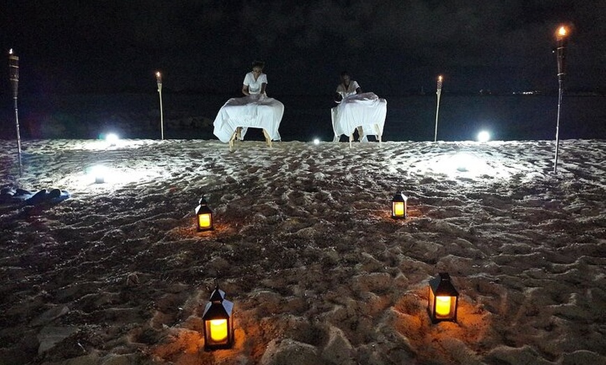 Image 10: Private Beachfront Massage in Nassau Bahamas with Transportation