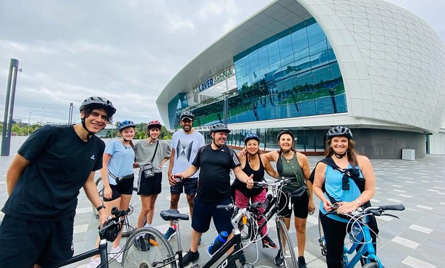 Image 14: Famous Melbourne City Bike Tour