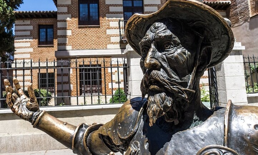 Image 2: Tour de medio día por Madrid