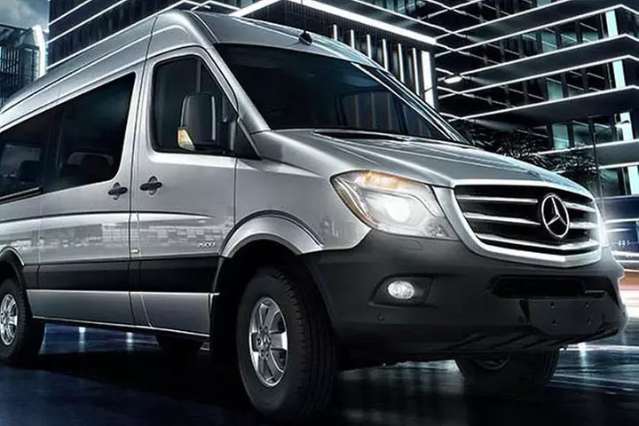 Airport Shuttle - HNL Airport to Waikiki