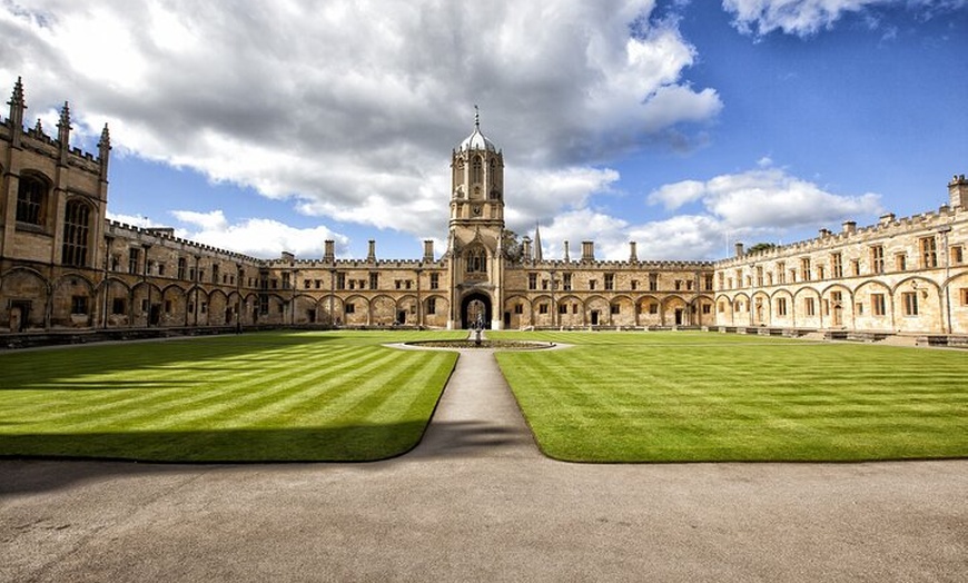 Image 8: Oxford | Alumni-Led Walking Tour w/opt New College