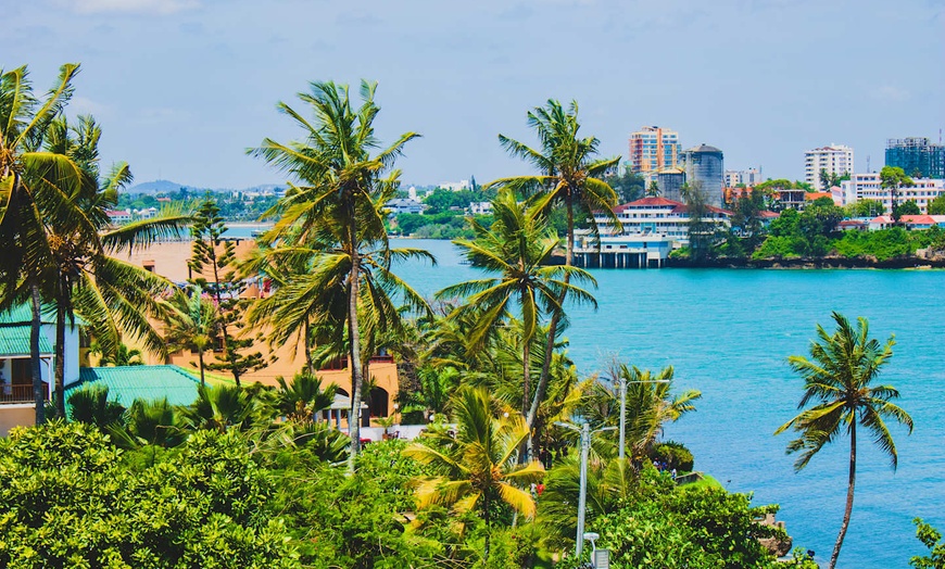 Image 8: ✈ KENYA | Mombasa - De la savane authentique aux rivages du Kenya 4...