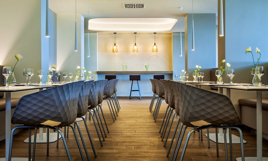 Image 7: ✈ THESSALONIKI UND UMGEBUNG | Kalithea - Ammon Zeus Luxury Beach Ho...