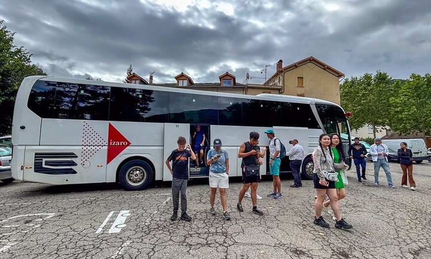 Image 20: Andorra, Francia y España: 3 países en un día desde Barcelona