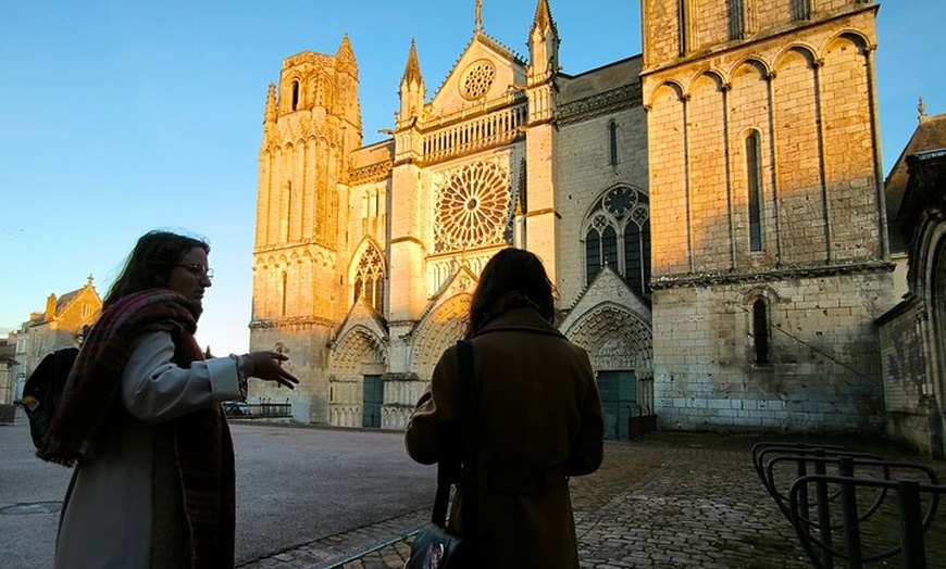 Image 8: Aliénor d'Aquitaine Visite à pied à Poitiers