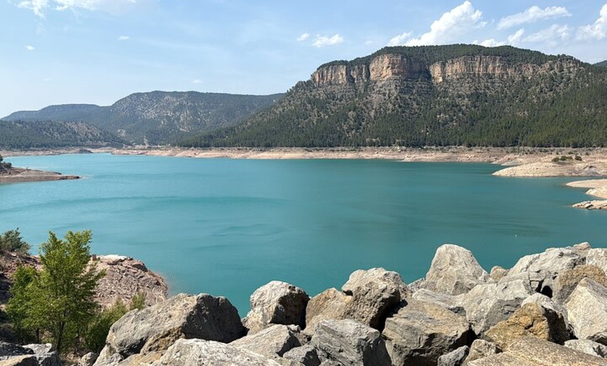 Image 3: Valencia Tour Aguas Termales Montanejos y Cascada De la Novia
