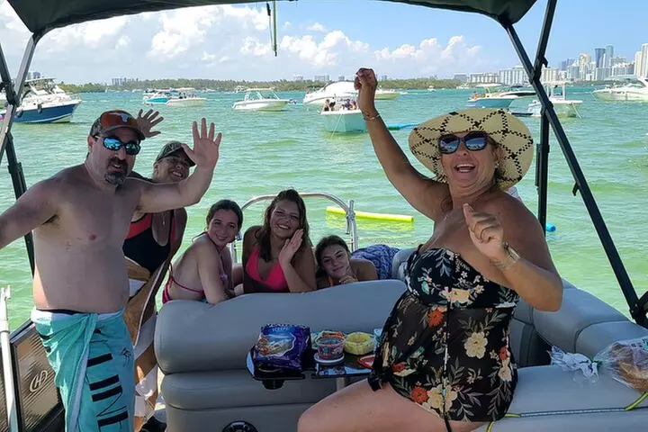 Private Cruise Or Sandbar Trip in Fort Lauderdale/Day or Night