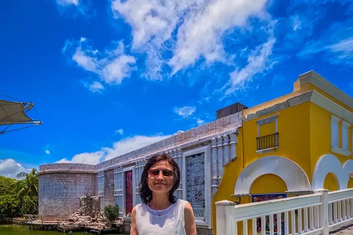 Cancun Shopping Private Guided Tour & City Sightseeing