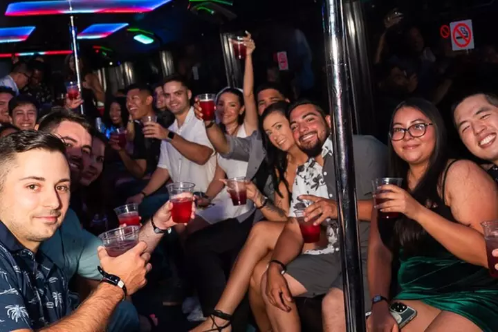Skip the Line VIP Nightclub Tour in Vegas