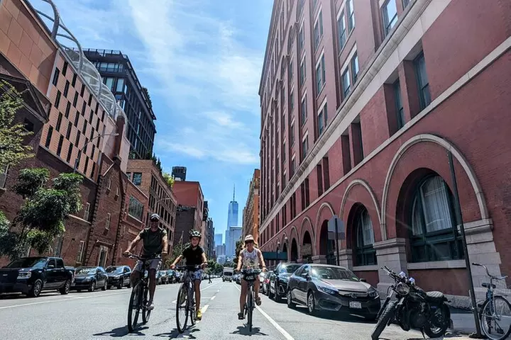 Radical & Weird History Bike Tour of New York City - Primary Image