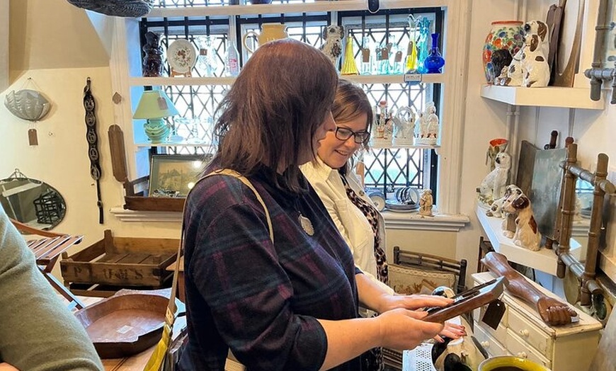 Image 2: Arundel Foraging Antiques Walking Tour
