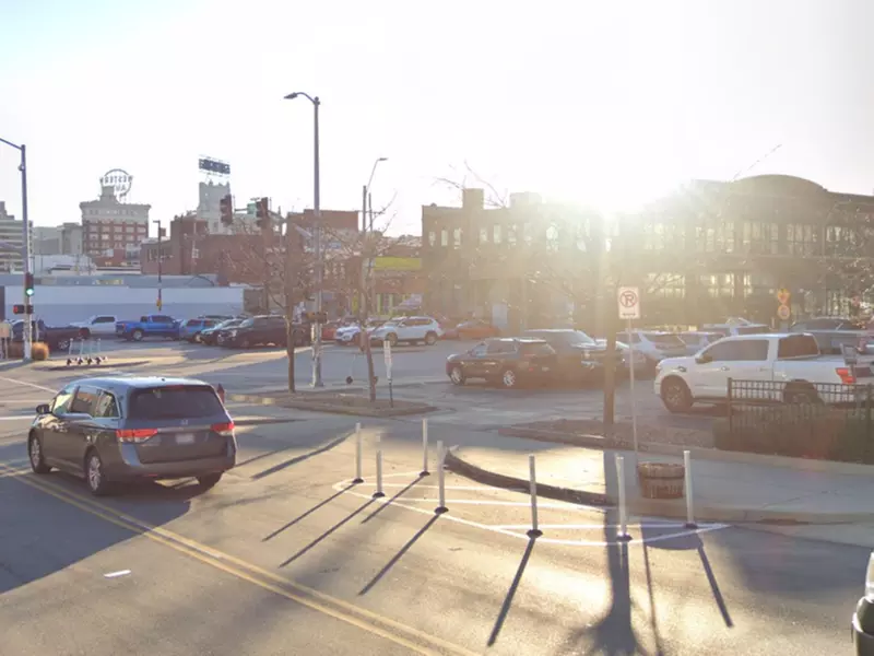 Parking at 1736 McGee St. Lot