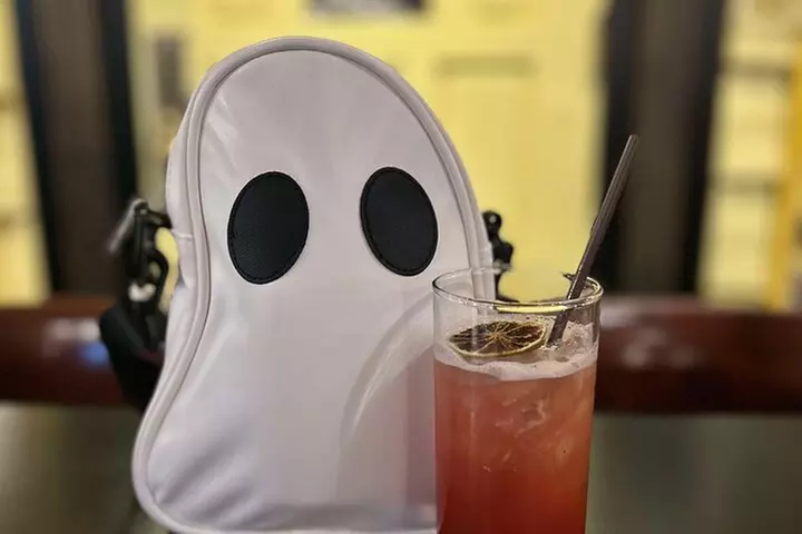 Haunted Seattle Booze and Boos Ghost Walking Tour