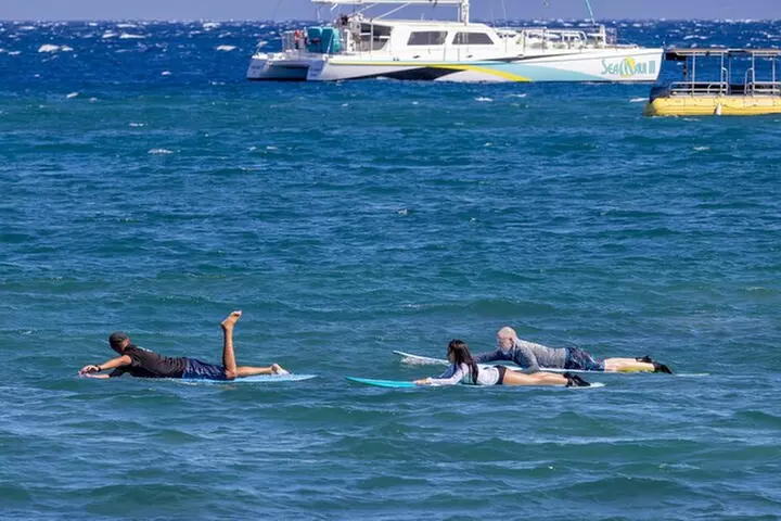 Group Surf Lessons from Kaanapali Beach