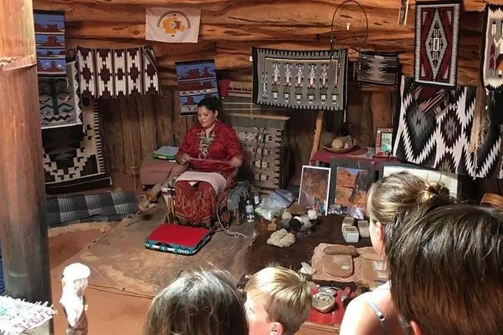 Monument Valley Extended Backcountry Tour