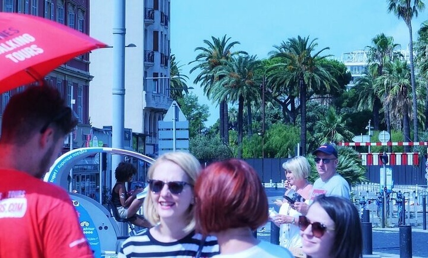 Image 6: Belle visite à pied de la vieille ville et de la promenade des Anglais