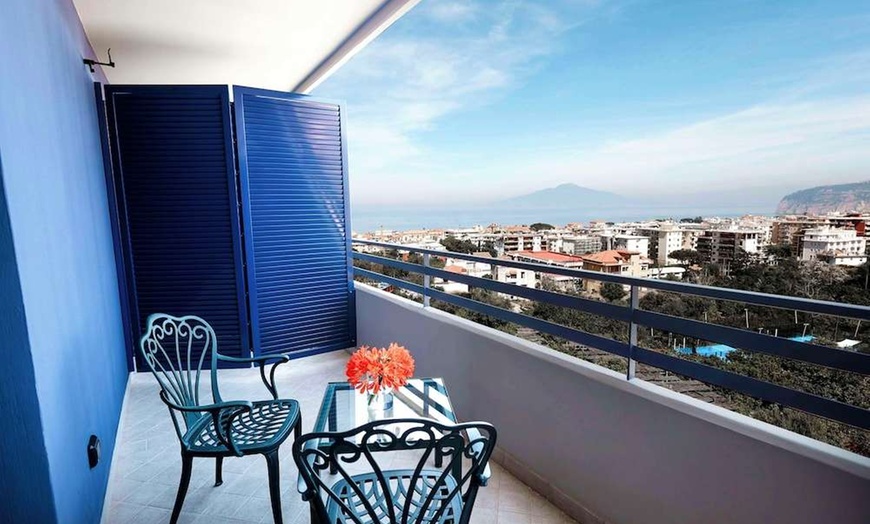 Image 34: ✈ ITALIA | Sorrento - Hilton Sorrento Palace 4* - Piscine