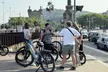 Montjuic Barcelona: Tour panorámico en bicicleta eléctrica Vistas y parada de tapas - Second Medium