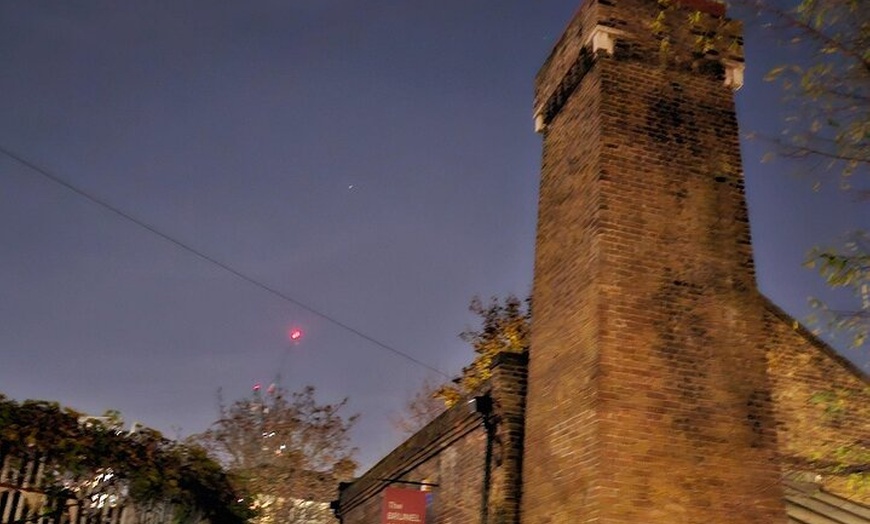 Image 13: Private Riverside London Pub Tour Pilgrims and Pirates