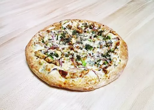 5% Cash Back at Extreme Pizza
