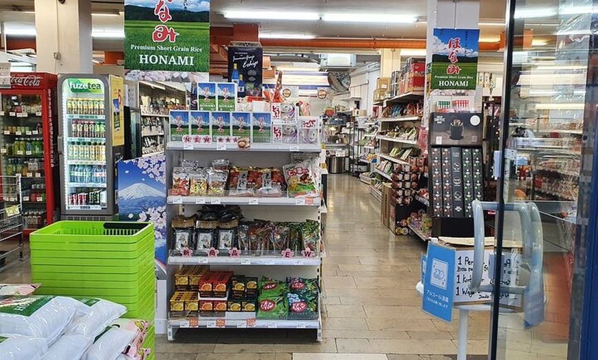 Image 8: Konnichiwa Little Tokyo Führung jederzeit wie mit einem Local