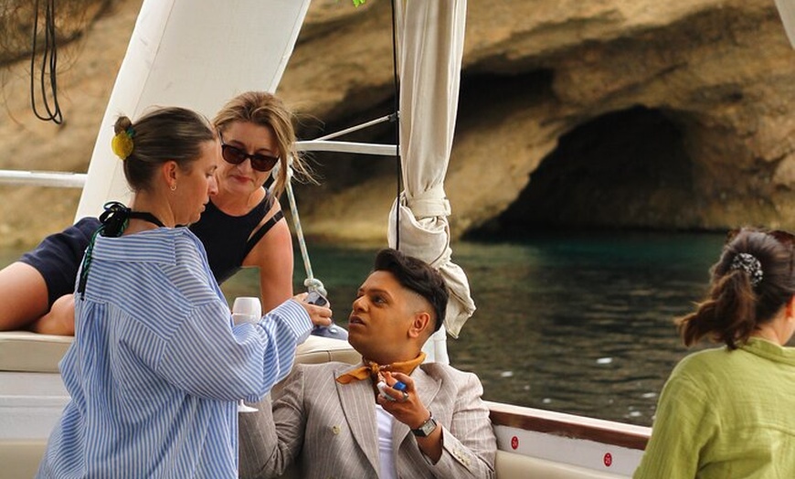 Image 6: Ibiza Excursión en Barco Puesta de Sol Tapas y Barra Libre