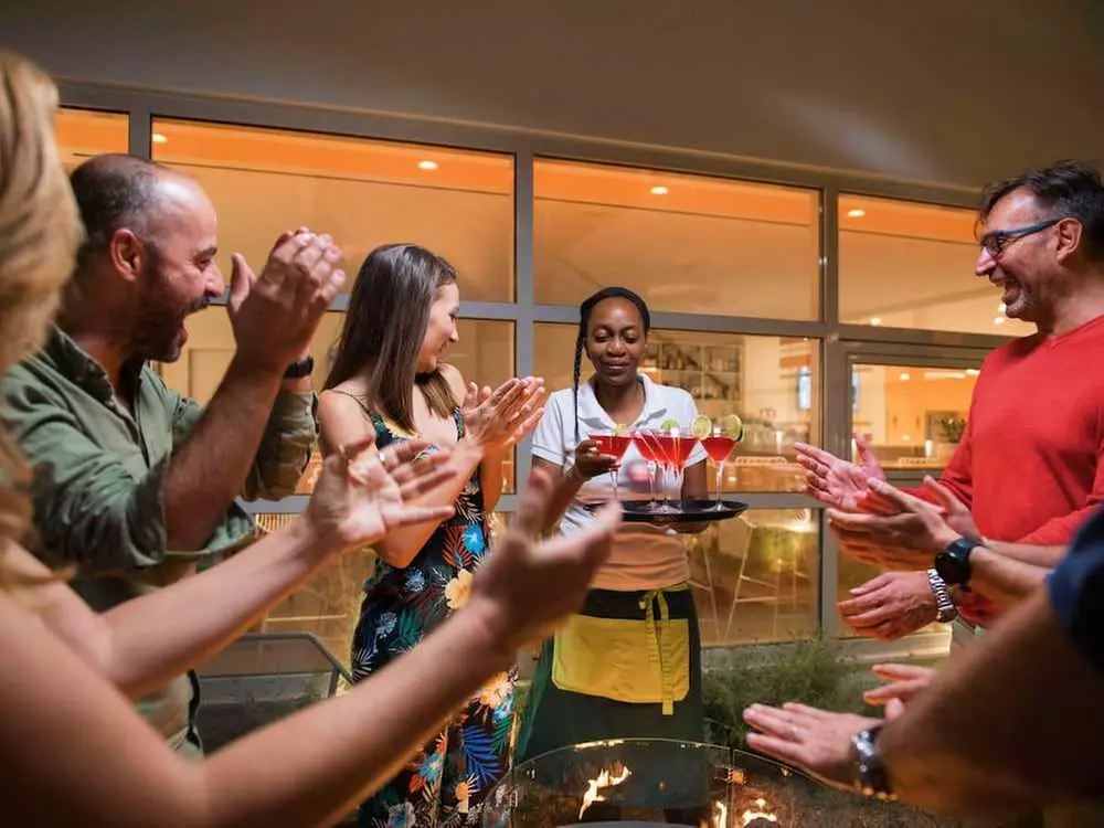 ✈ ATHENS AND SURROUNDING AREA | Athens - Ibis Styles Athens Routes ...