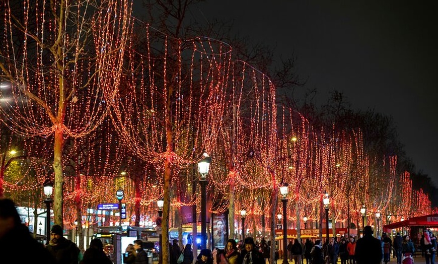 Image 5: Visite en famille des illuminations et marchés de Noël de Paris