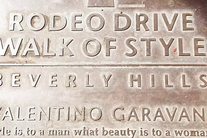 Beverly Hills and Rodeo Drive: A Self-Guided Audio Tour