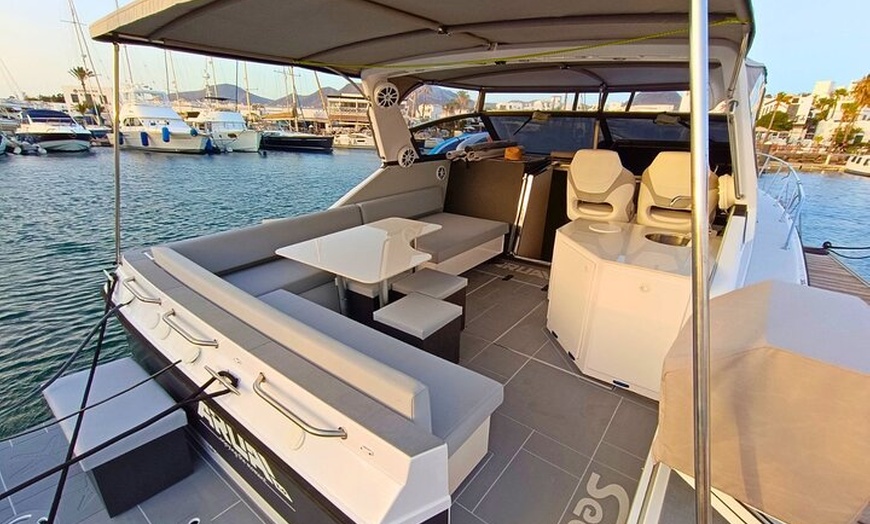 Image 6: Cena al Atardecer en Yate Privado de Lujo en Playas de Papagayo