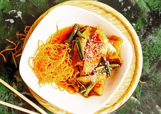 5% Cash Back at Sichuan House