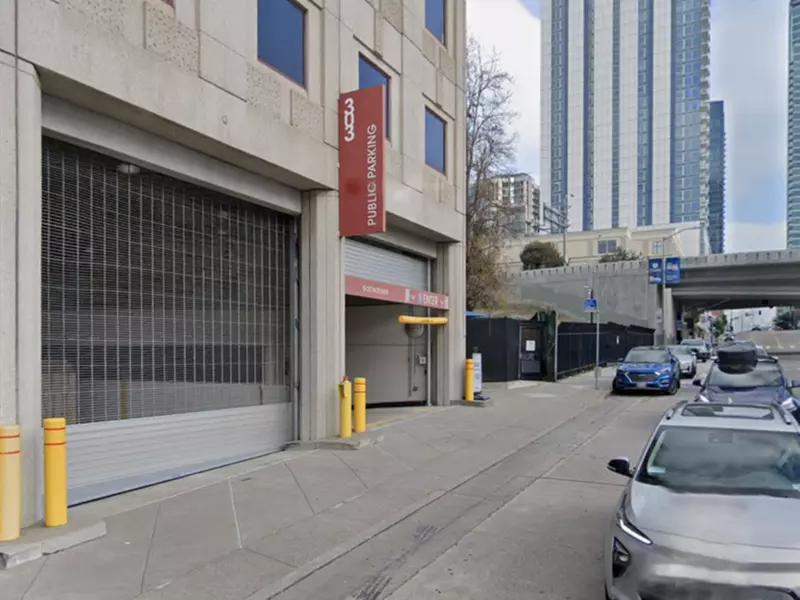 Parking at 303 2nd St. Garage