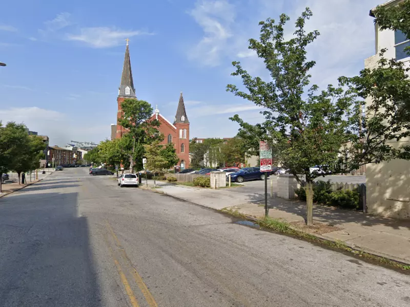 Parking at 930 S. Charles St. Lot