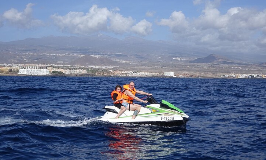 Image 3: Paseo "Turbo Jet Ski" para 2 personas en Tenerife con recogida (1 m...
