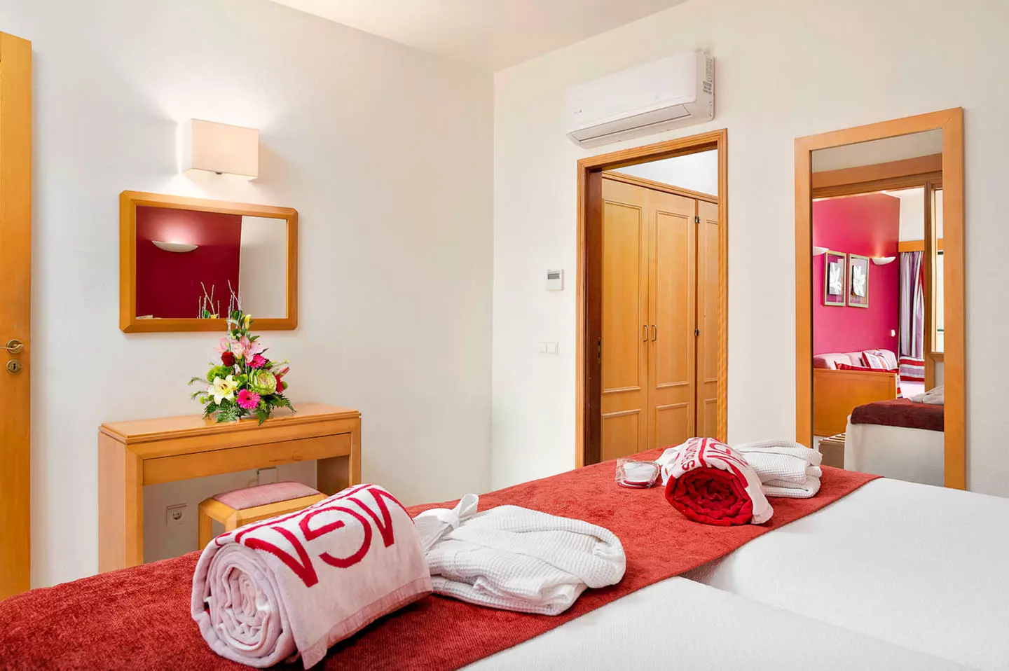 ✈ ALGARVE | Albufeira - Muthu Forte da Oura Apartment Hotel 5*, 2 n...