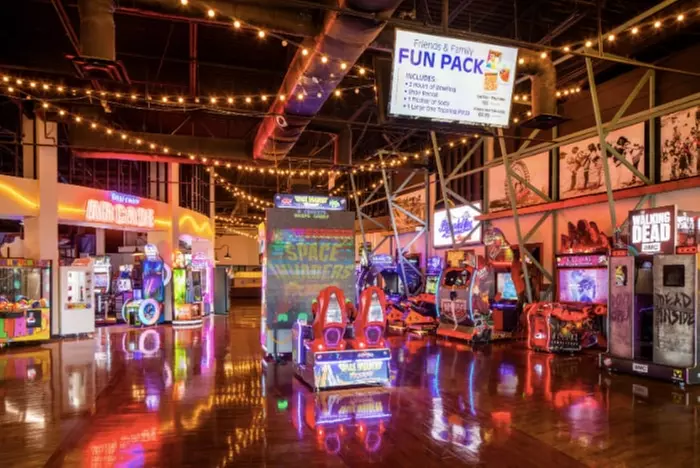 $29.99 For 90 Minutes Of Bowling For 5 People With Rental Shoes (Re...