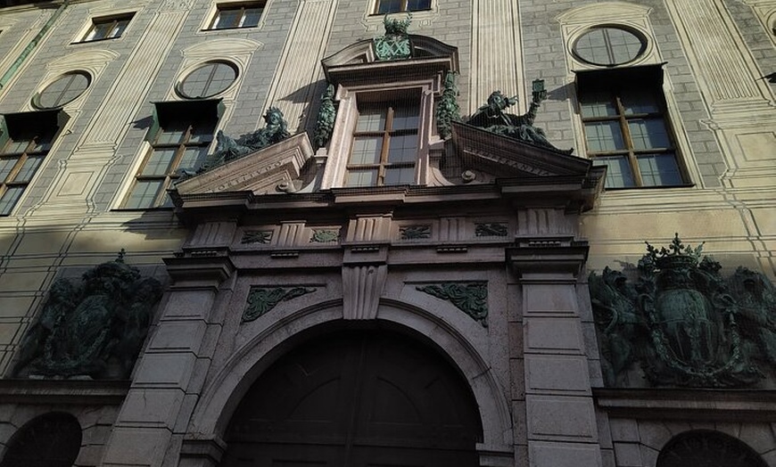 Image 10: Private ganztägige Münchner Schlösser und Altstadtführung