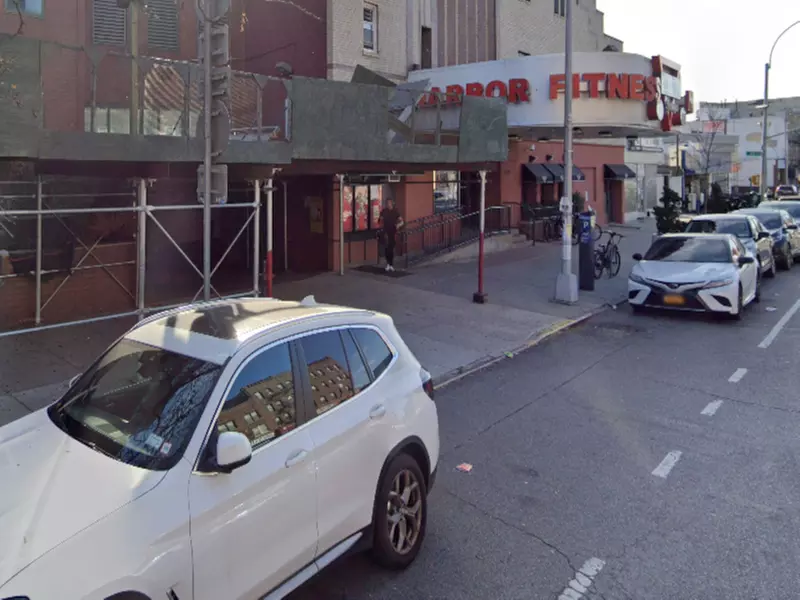 Parking at 9201 4th Ave. Garage