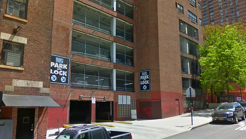 Parking at MPG Parking - Uptown LLC 2 Garage - Second Medium
