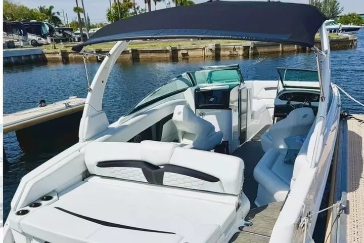 Miami Private Boat Rentals with Captain