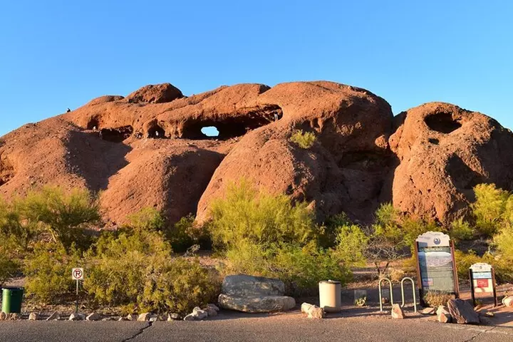 Hole in the Rock & Tempe Lake E-Bike Tour - 2 Hours