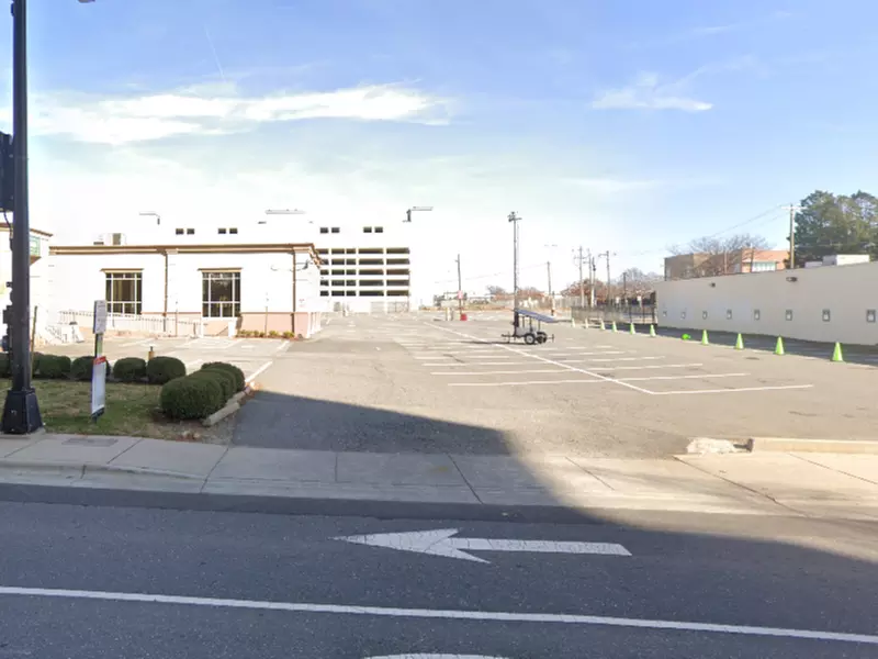 Parking at 319 E. 9th St. Lot