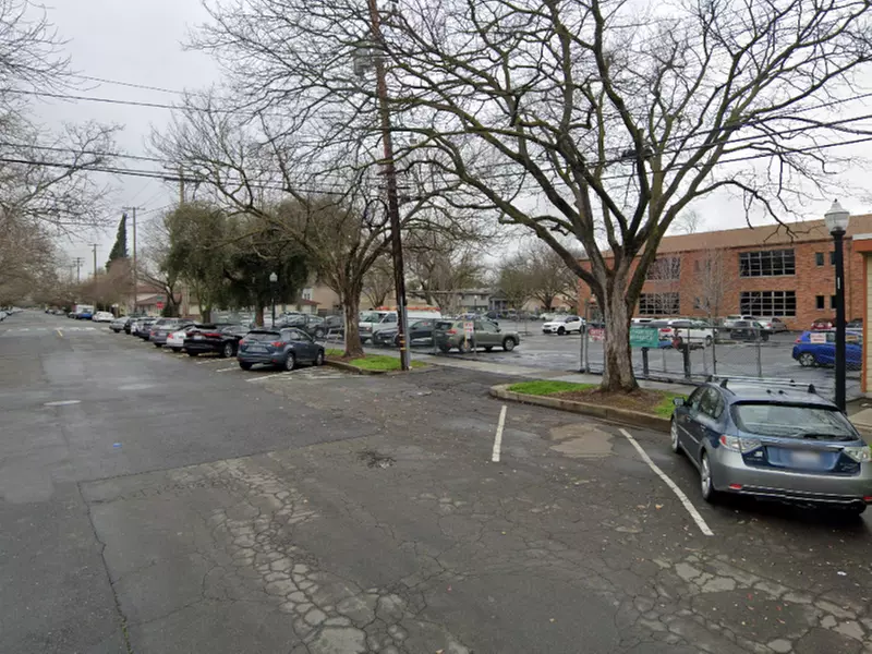 Parking at Clara Lot - Primary Image