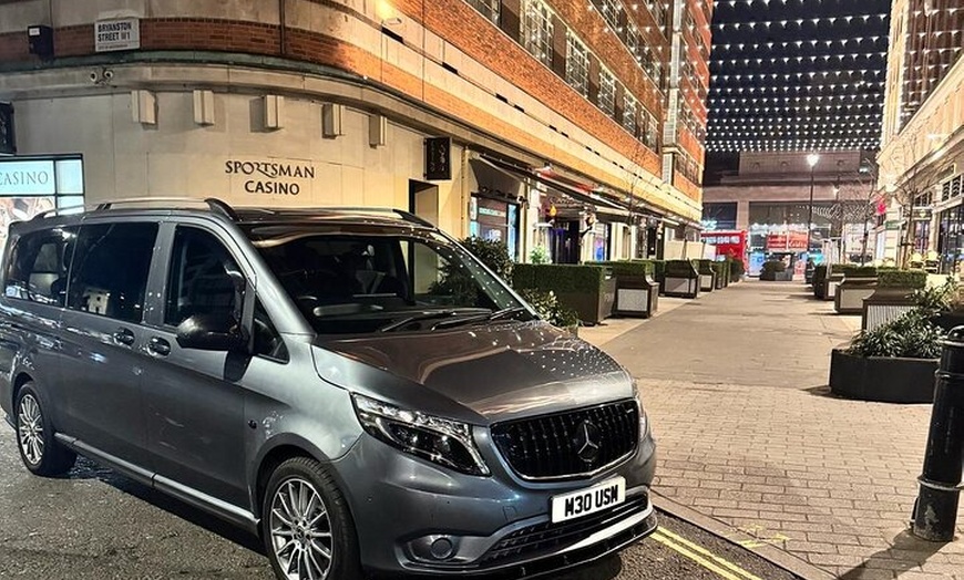 Image 8: Heathrow Airport & City to/from Southampton Cruise Port Transfer